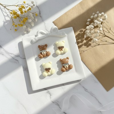 Кабошоны акриловые "Мишки в стразах" для рукоделия и декора - набор 4 шт.