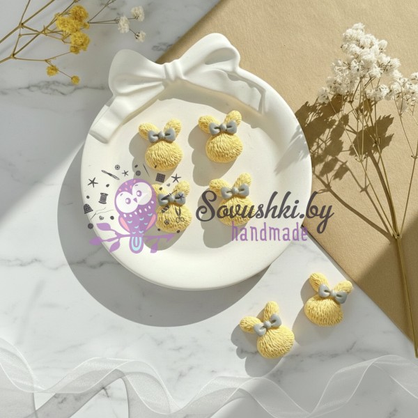 Кабошоны текстурные "Зайчики с бантиком" для рукоделия и декора - набор 6 шт (желтые)