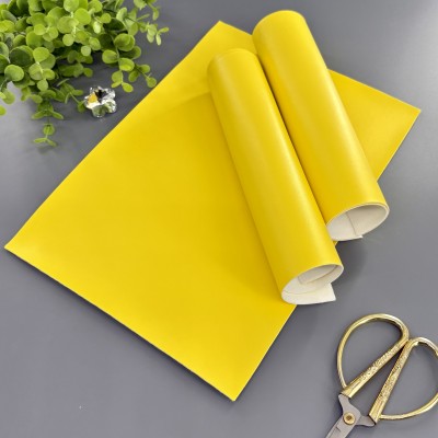 Кожзам однотонный гладкий желтый Кожзам однотонный гладкий желтый