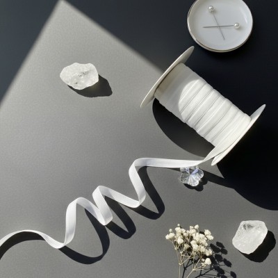 Лента бархатная 10 мм, белый (5 м)