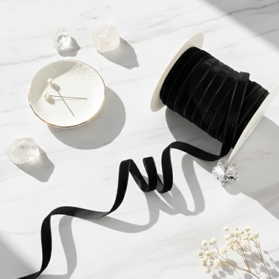 Лента бархатная 10 мм, черный (5 м)