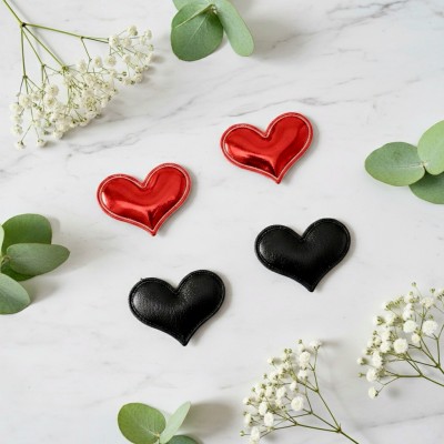 Декоративные патчи для рукоделия «Сердечки» из экокожи (4 шт.) Декоративные патчи для рукоделия «Сердечки» из экокожи (4 шт.)