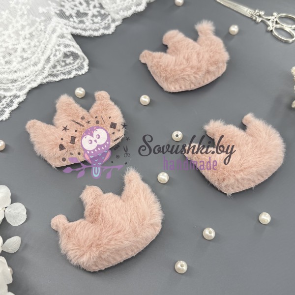 Меховые патчи для рукоделия «Корона» — набор 4 шт. (5,5х4,5 см)